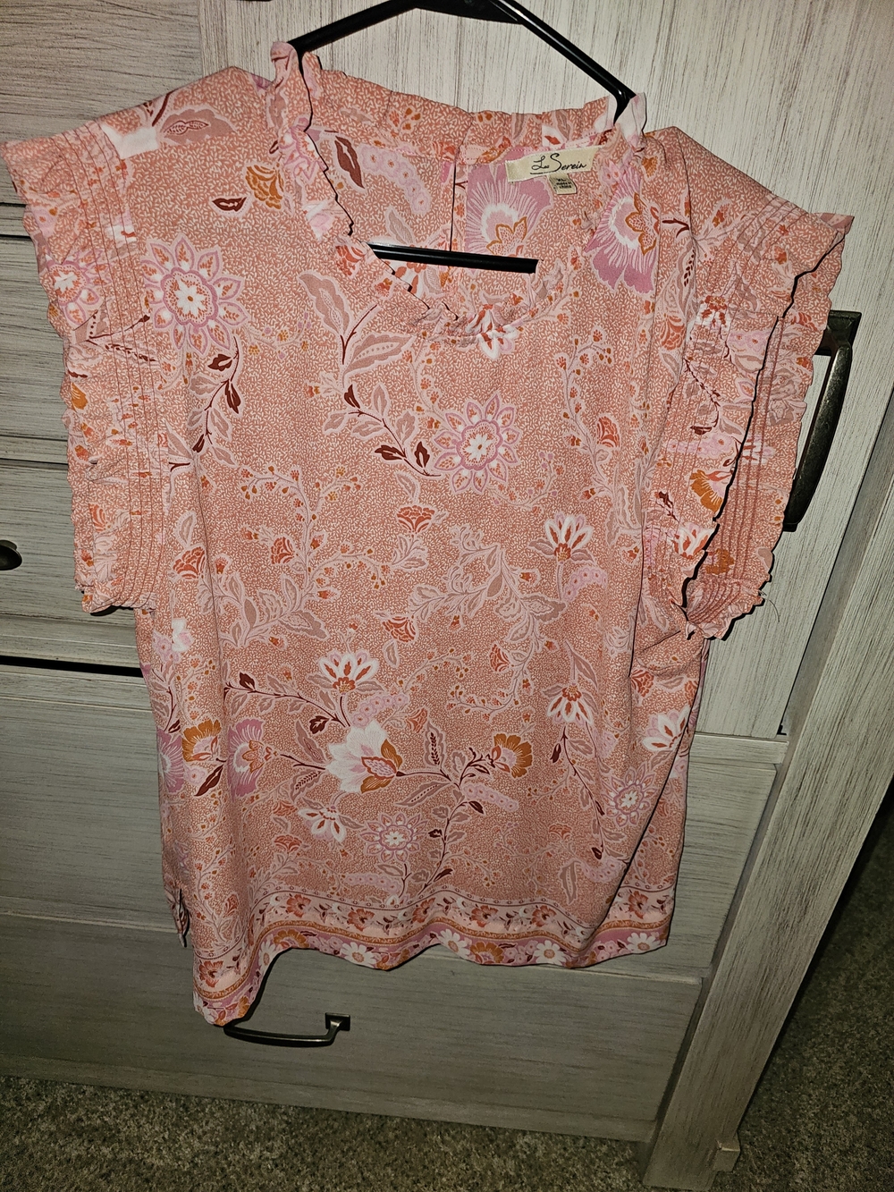 Les Serein Pink Floral Ruffle Sleeveless Top. XL